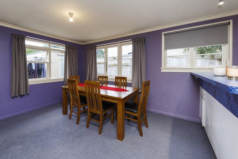 Photo of property in 71 Florence Avenue, Palmerston North, 4414