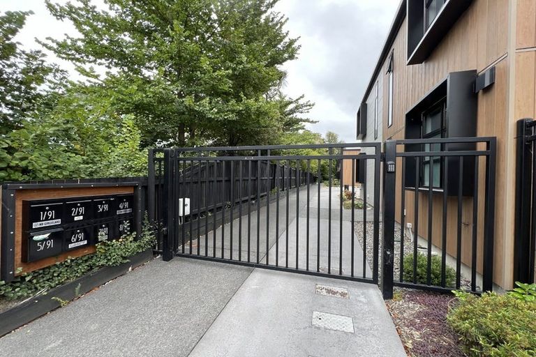 Photo of property in 8/91 Springfield Road, St Albans, Christchurch, 8014