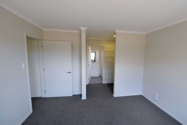 Photo of property in 66 Shillingford Boulevard, Rolleston, 7615