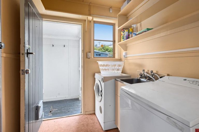 Photo of property in 7 Moana Crescent, Mangakino, 3421