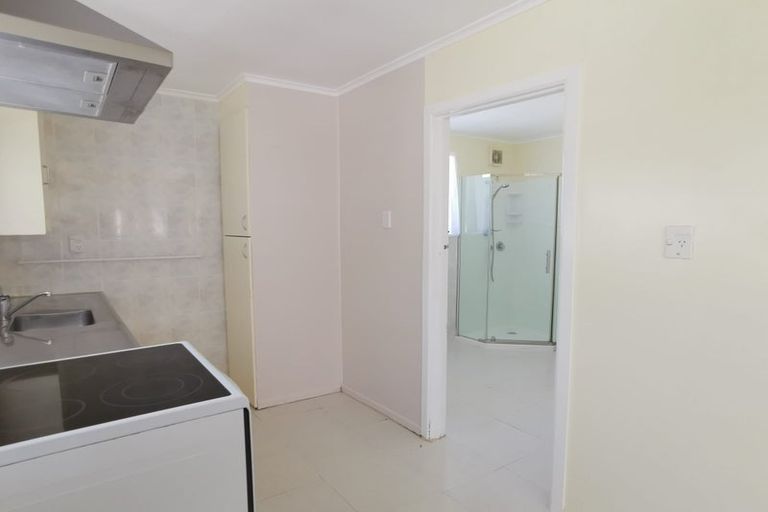 Photo of property in 44 Brandon Road, Glen Eden, Auckland, 0602