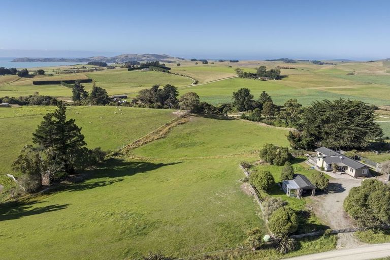 Photo of property in 83 Duncan Road, Hampden, 9410