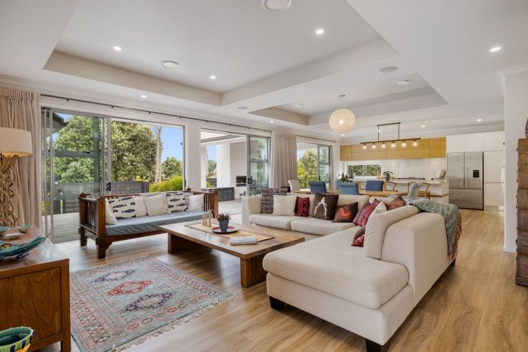 Photo of property in 6 Rexford Heights, Pyes Pa, Tauranga, 3112