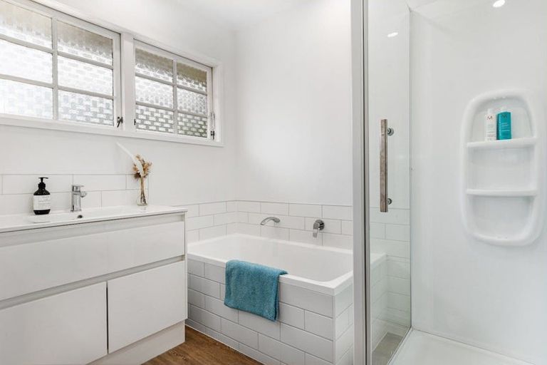 Photo of property in 139 Hinewa Road, Otumoetai, Tauranga, 3110