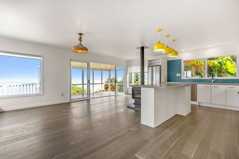 Photo of property in 35 Adams Road, Thornton Bay, Thames, 3575