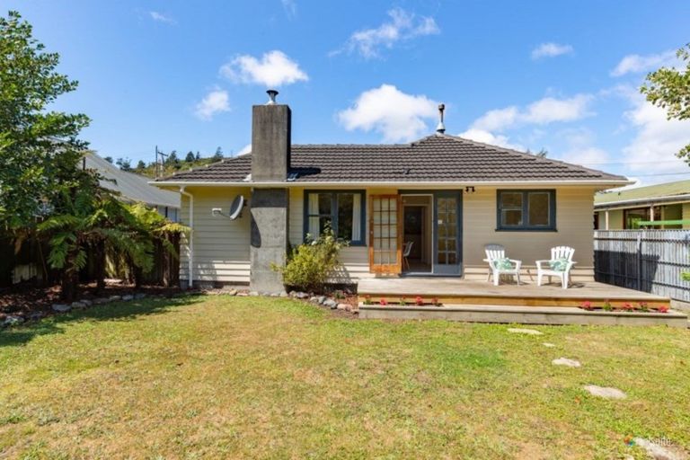 Photo of property in 50 Black Beech Street, Birchville, Upper Hutt, 5018