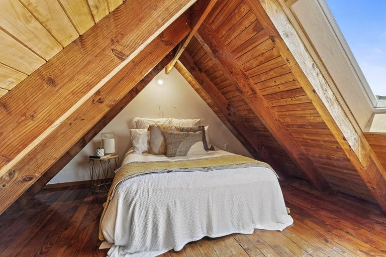 Photo of property in 70f Majoribanks Street, Mount Victoria, Wellington, 6011