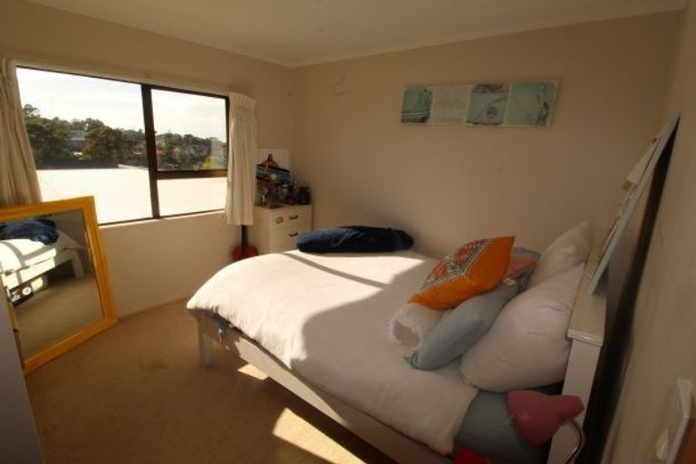 Photo of property in 35 Gledstane Road, Stanmore Bay, Whangaparaoa, 0932