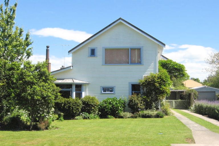 Photo of property in 10 Haronga Road, Inner Kaiti, Gisborne, 4010