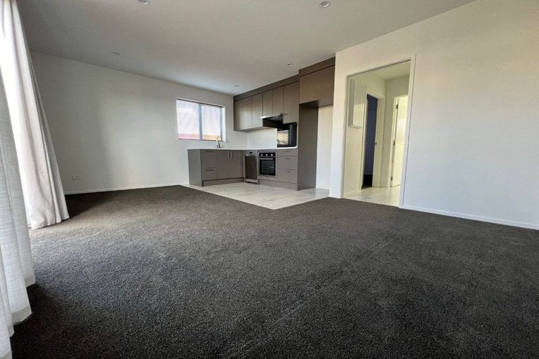 Photo of property in 5 Poutawa Lane, Clarks Beach, 2122