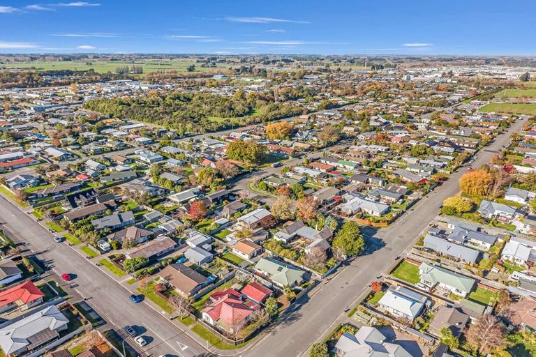 Photo of property in 63 Charles Street, Rangiora, 7400