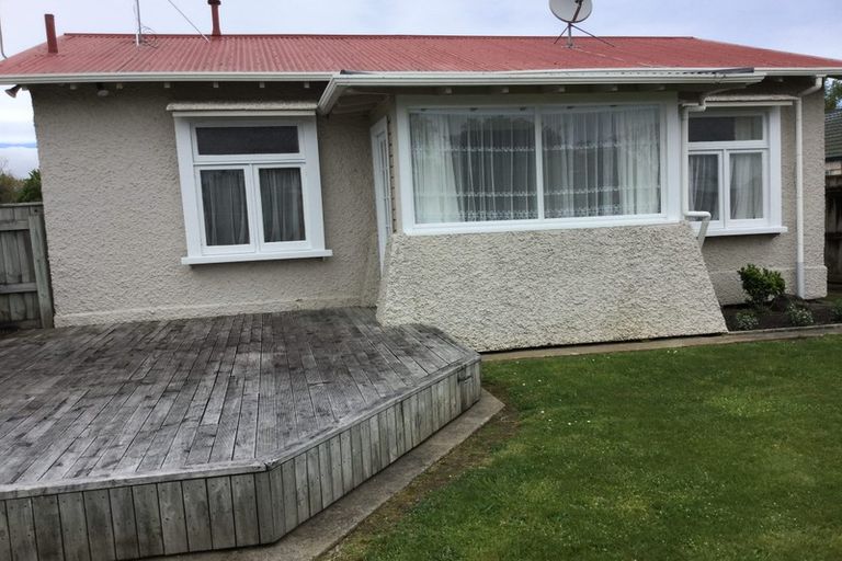 Photo of property in 56 Limbrick Street, Terrace End, Palmerston North, 4410