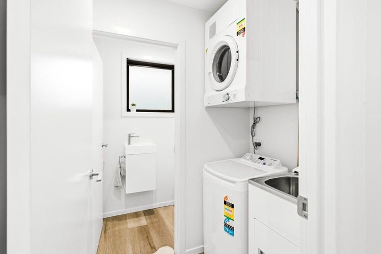 Photo of property in 8 Edwin Street, Caversham, Dunedin, 9012