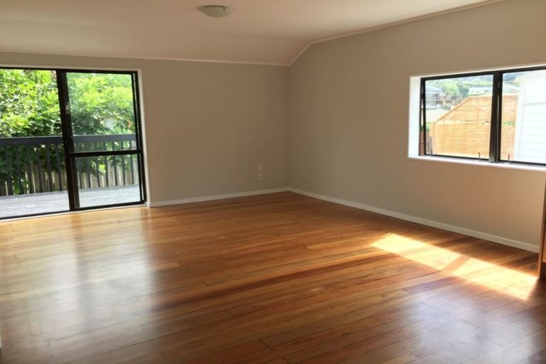 Photo of property in 2/668 Whangaparaoa Road, Stanmore Bay, Whangaparaoa, 0932