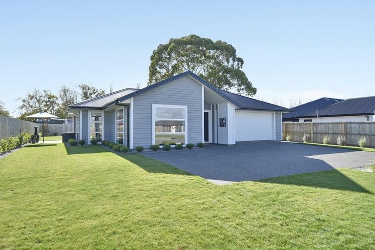 Photo of property in 3 Mcquillan Avenue, Woodend, 7610