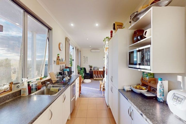 Photo of property in 10 Cedarwood Street, Woodridge, Wellington, 6037