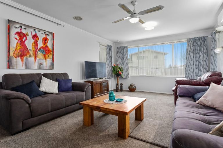 Photo of property in 29 Rata Avenue, Edgecumbe, 3120