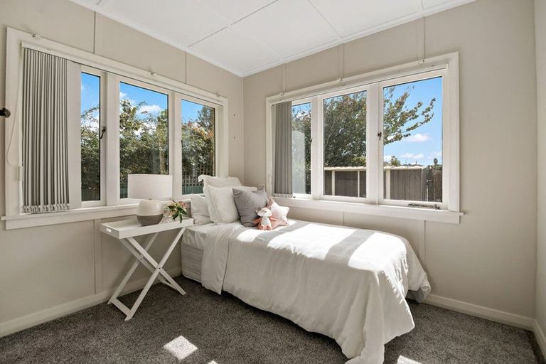 Photo of property in 2 Gibson Road, Tuakau, 2121