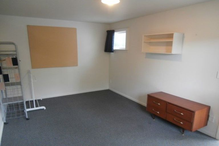 Photo of property in 27 Ilam Road, Upper Riccarton, Christchurch, 8041