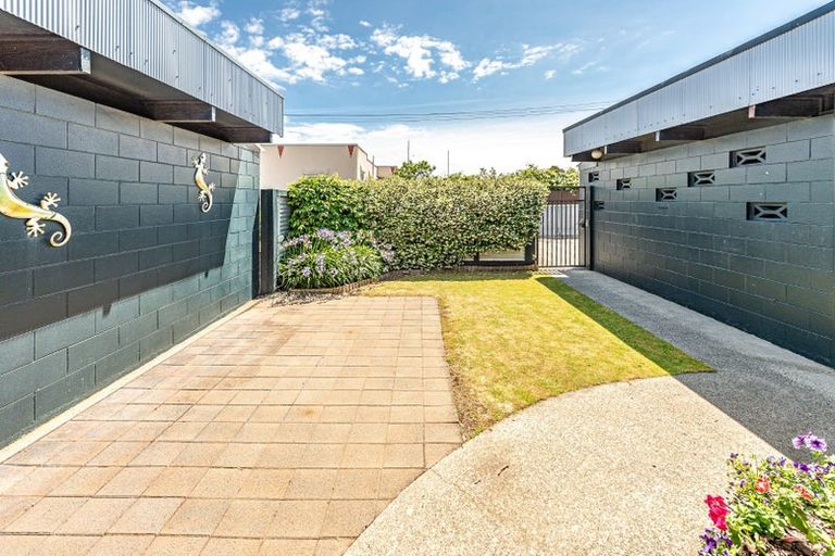 Photo of property in 3/54 Fitzherbert Avenue, Tawhero, Wanganui, 4501