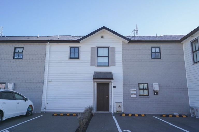 Photo of property in 2/135 Silverdale Road, Hillcrest, Hamilton, 3216