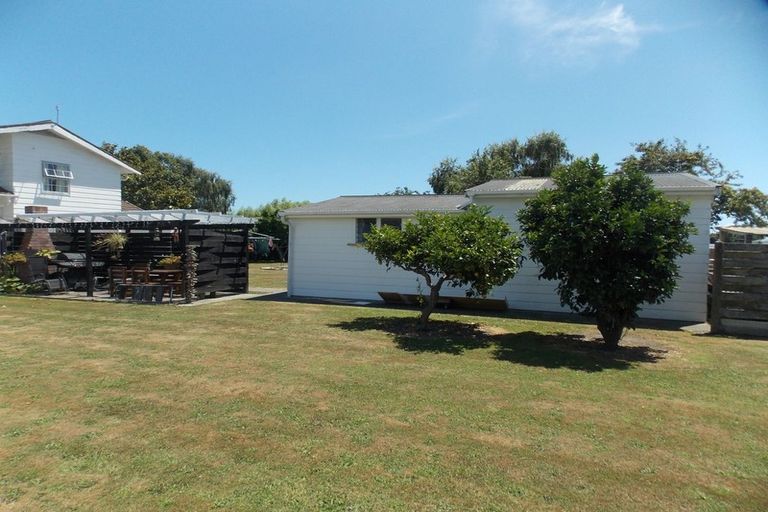 Photo of property in 33 Phillips Street, Sanson, 4817