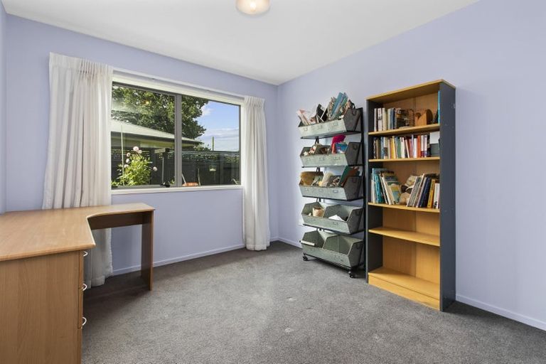 Photo of property in 41 Sandwich Road, St Andrews, Hamilton, 3200