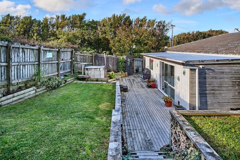 Photo of property in 91 Waiuta Street, Titahi Bay, Porirua, 5022