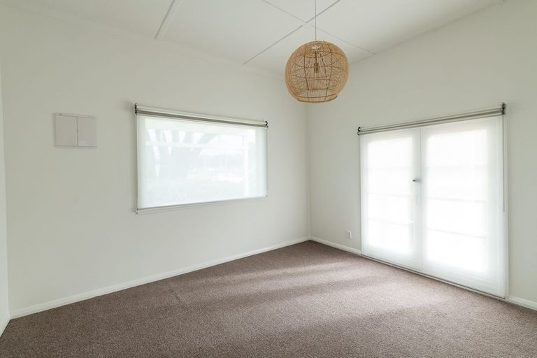 Photo of property in 22 Para Street, Miramar, Wellington, 6022