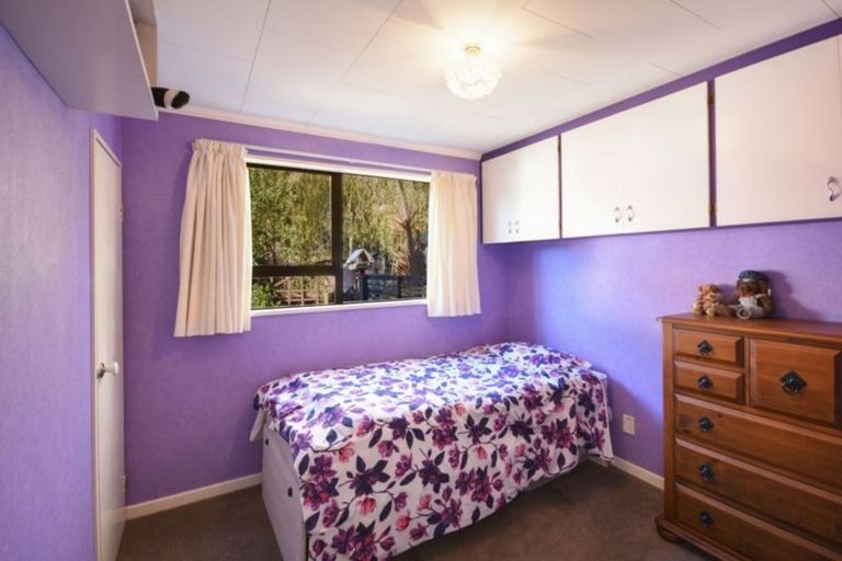 Photo of property in 17 Hereweka Street, Portobello, Dunedin, 9014