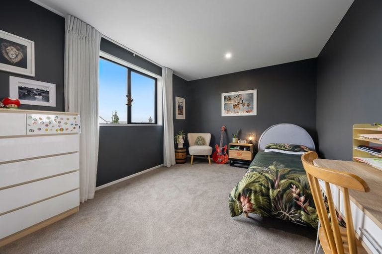 Photo of property in 24 Lambies Street, Marshland, Christchurch, 8083
