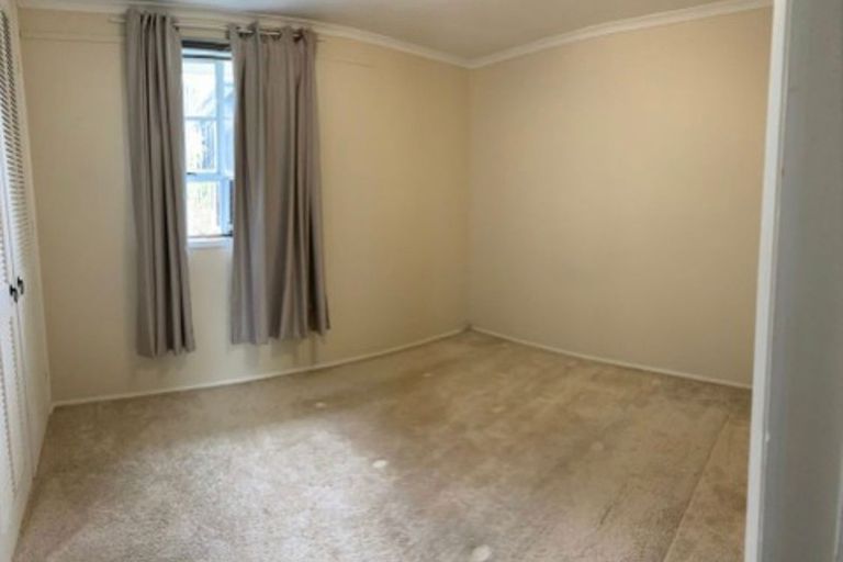 Photo of property in 3/26a Penning Road, Castor Bay, Auckland, 0620