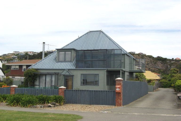 Photo of property in 2/61 Beachville Road, Redcliffs, Christchurch, 8081