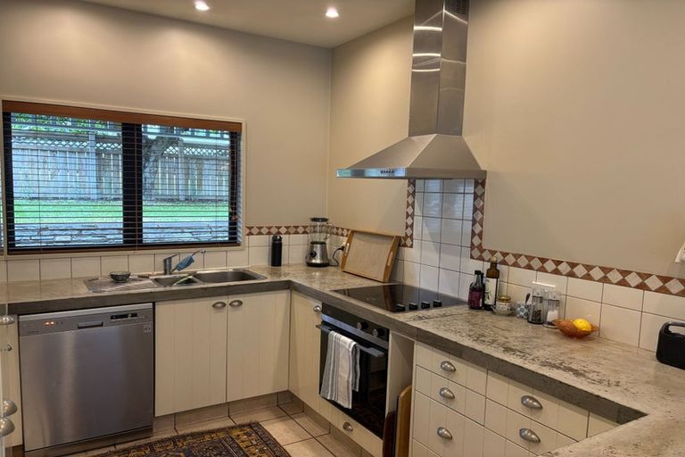 Photo of property in 63 Devon Street, Arrowtown, 9302