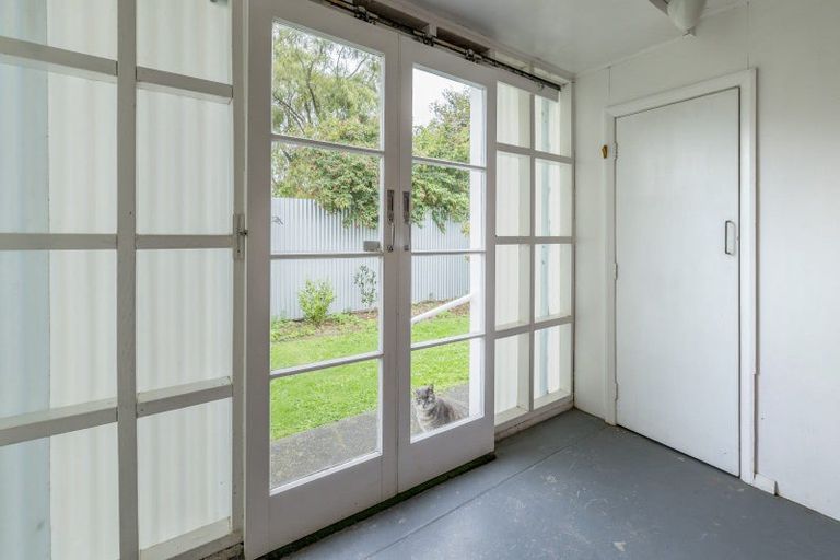 Photo of property in 5 Ely Place, Levin, 5510