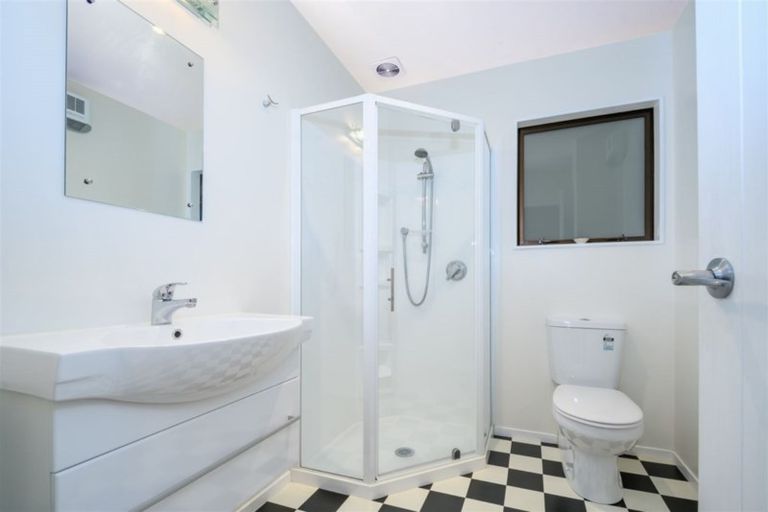 Photo of property in 6 Malcolm Place, Britannia Heights, Nelson, 7010