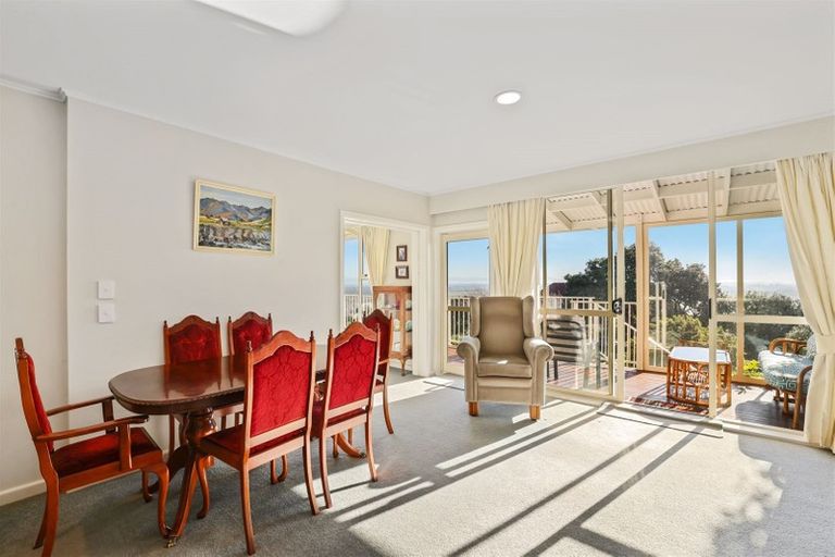 Photo of property in 40 Cannon Hill Crescent, Mount Pleasant, Christchurch, 8081