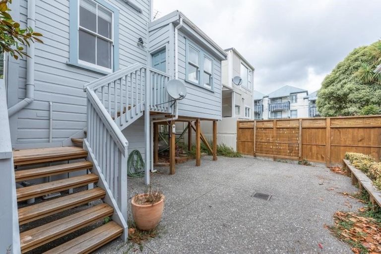 Photo of property in 48 Austin Street, Mount Victoria, Wellington, 6011