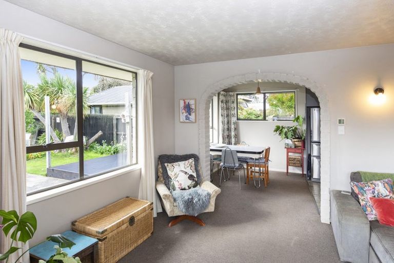 Photo of property in 2/265 Estuary Road, South New Brighton, Christchurch, 8062