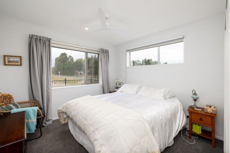 Photo of property in 122 Northbrook Road, Rangiora, 7400