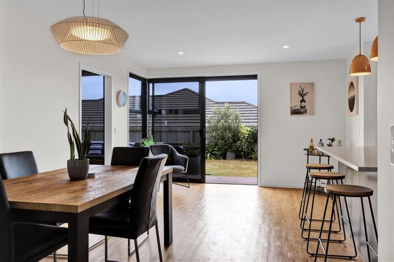 Photo of property in 2 Roy Johns Way, Bell Block, New Plymouth, 4312