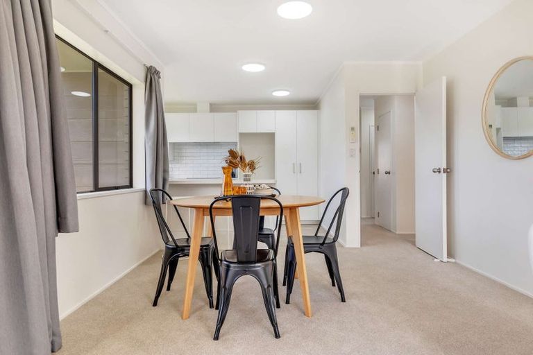 Photo of property in 2/83 Gloucester Road, Mount Maunganui, 3116