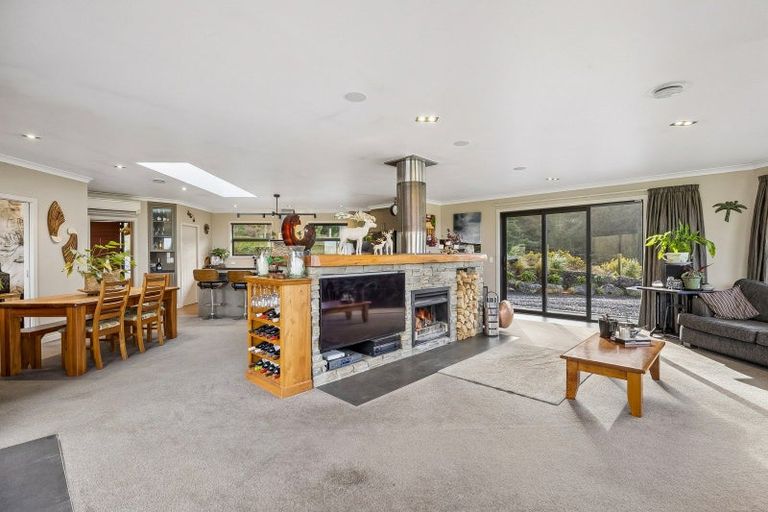 Photo of property in 42 Woodside Road, Woodside, Outram, 9073