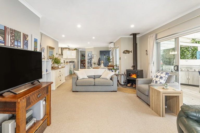 Photo of property in 7 Scott Drive, Cooks Beach, Whitianga, 3591