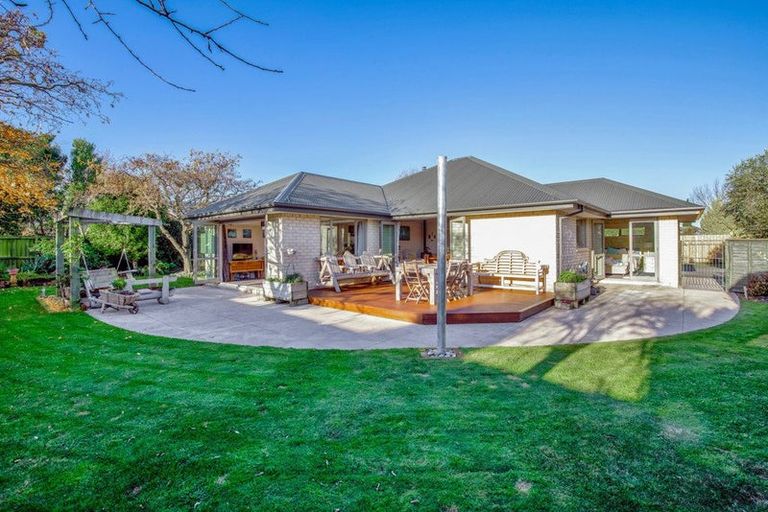 Photo of property in 22 Campion Place, Rolleston, 7614