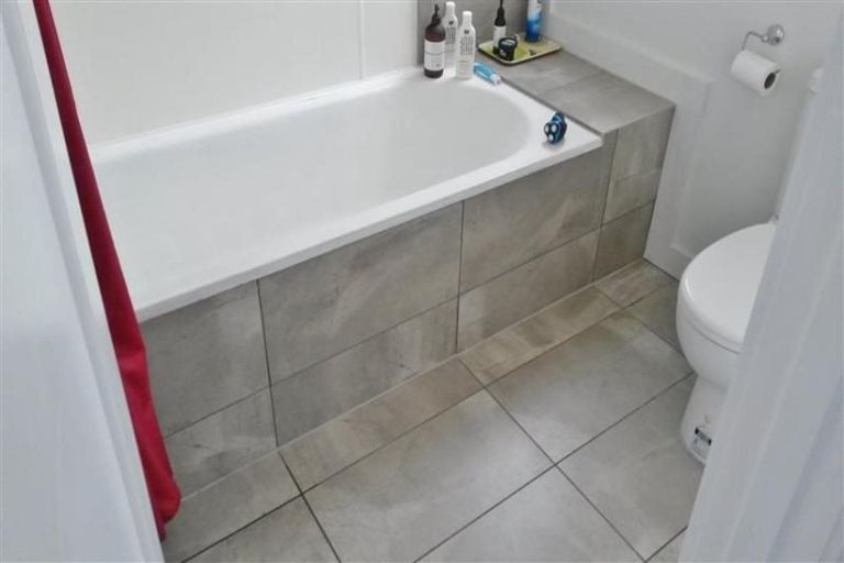 Photo of property in 17 Preston Avenue, Mount Albert, Auckland, 1025