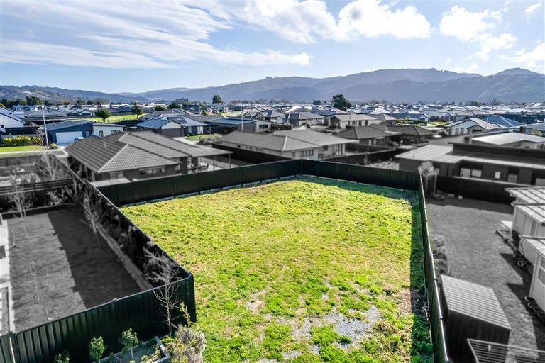 Photo of property in 4 Mcmillan Lane, Wallaceville, Upper Hutt, 5018