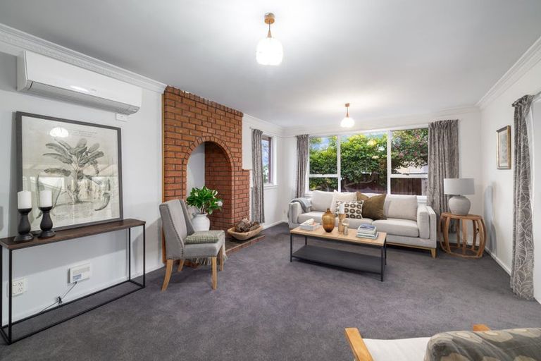 Photo of property in 21 Inwoods Road, Parklands, Christchurch, 8083