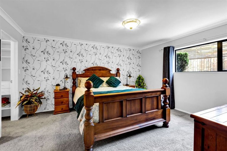 Photo of property in 1b Silvan Place, Bell Block, New Plymouth, 4312