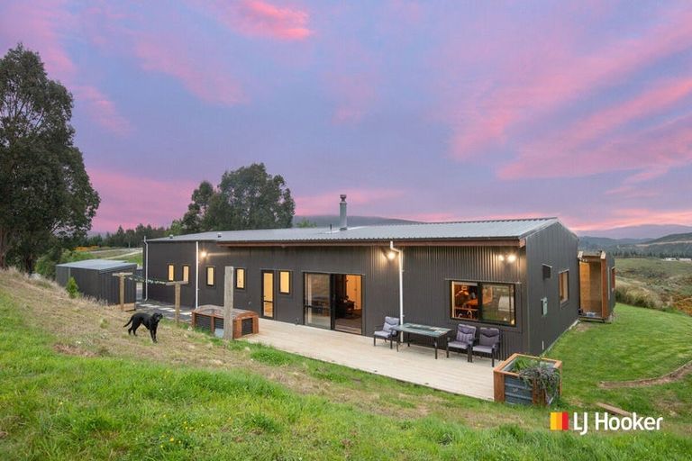 Photo of property in 448 Taioma Road, North Taieri, Mosgiel, 9092